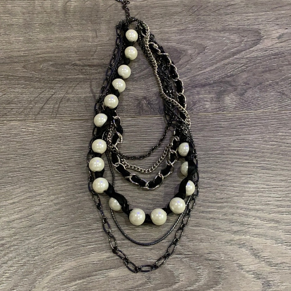 Guess necklace
